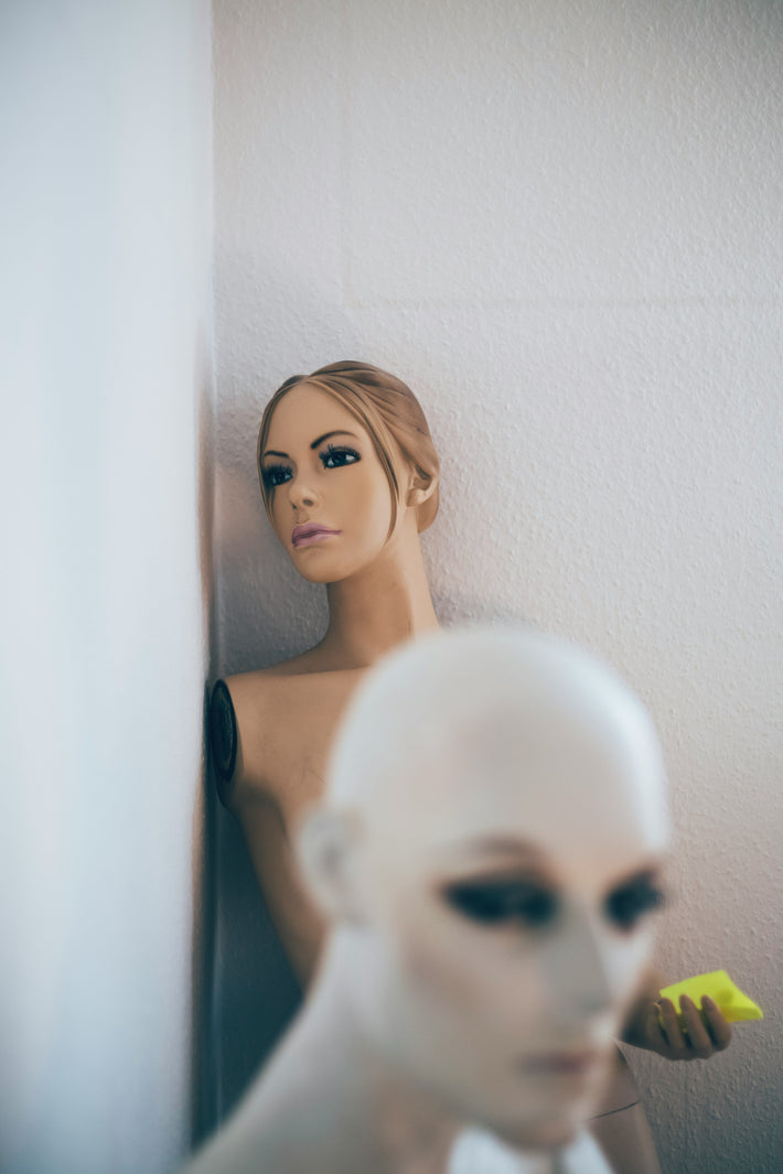 Why Hiring a Stylist Beats Relying on AI for Style Consultations